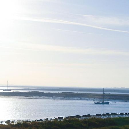 Bromans Barn A Beautiful Cottage By The Sea And Cudmore Nature Reserve West Mersea Exterior foto